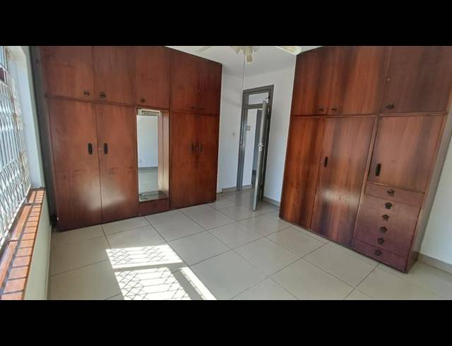 3 BEDROOM PROPERTY TO RENT IN OVERPORT